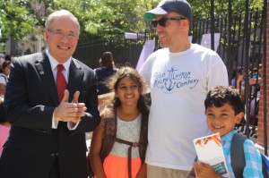 City Comptroller Scott Stringer visited parents and students of P.S. 234 after the first day of school last Thursday.